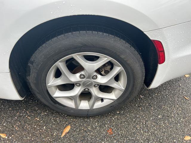 Used 2020 Chrysler Pacifica Limited image 22