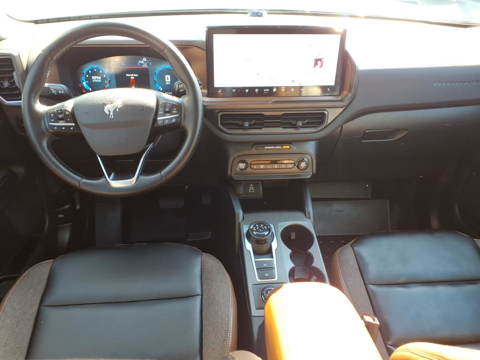 Certified 2025 Ford Bronco Sport Outer Banks w/ Outer Banks Tech Package+ AWD/4WD image 12