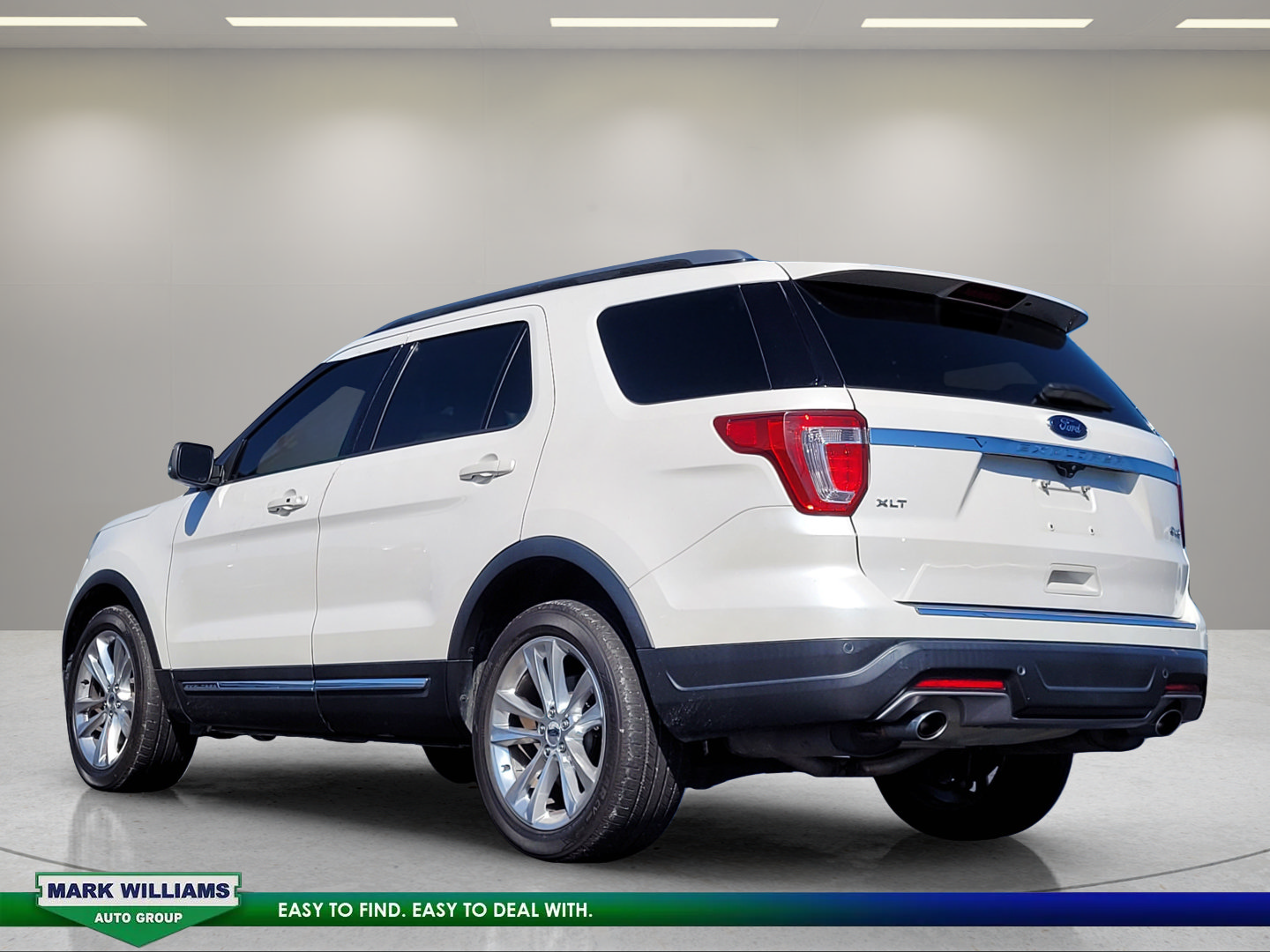 Certified 2018 Ford Explorer XLT w/ Equipment Group 202A AWD/4WD image 6