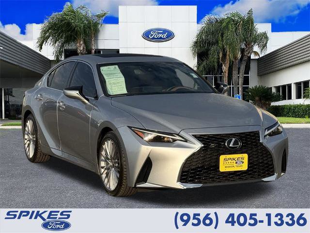 Used 2025 Lexus IS 300 w/ Premium Package image 7
