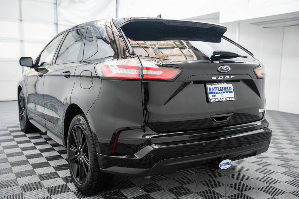 Certified 2024 Ford Edge ST-Line w/ Class II Trailer Tow Package AWD/4WD image 6