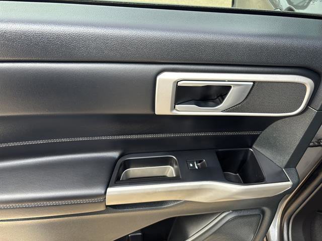 Certified 2023 Ford Explorer XLT image 17