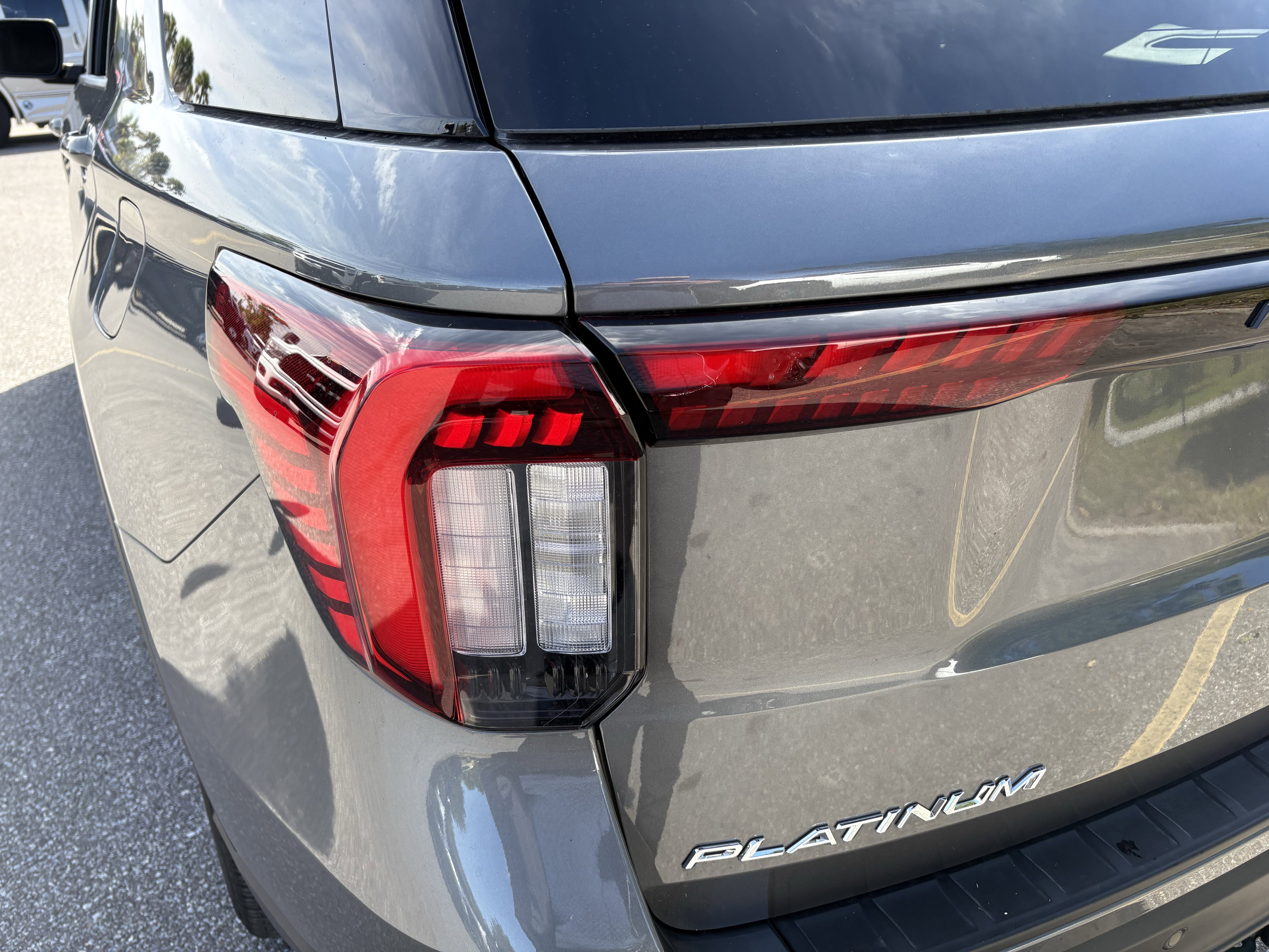 Certified 2025 Ford Explorer Platinum w/ Ultimate Package image 12