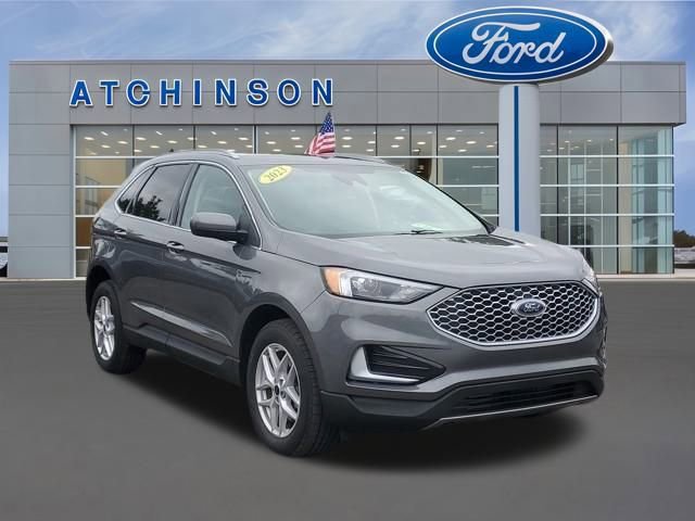Certified 2023 Ford Edge SEL image 4