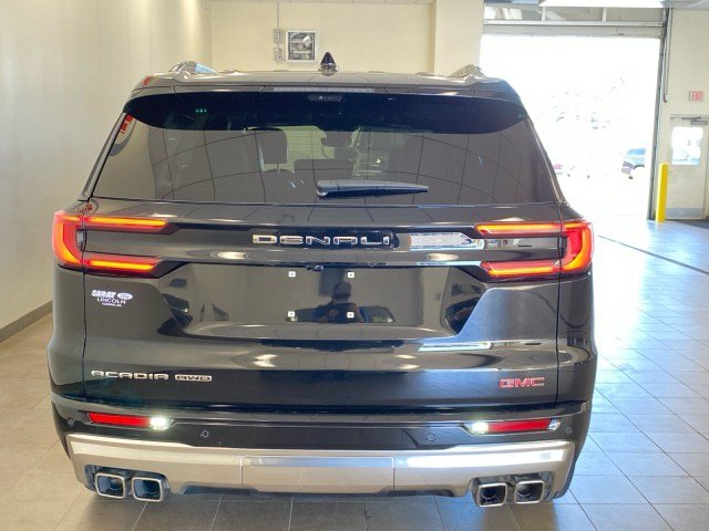 Used 2024 GMC Acadia Denali w/ Super Cruise Package AWD/4WD image 6
