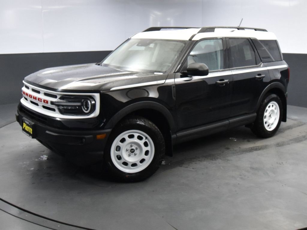 Certified 2024 Ford Bronco Sport Heritage w/ Heritage Convenience Package image 2