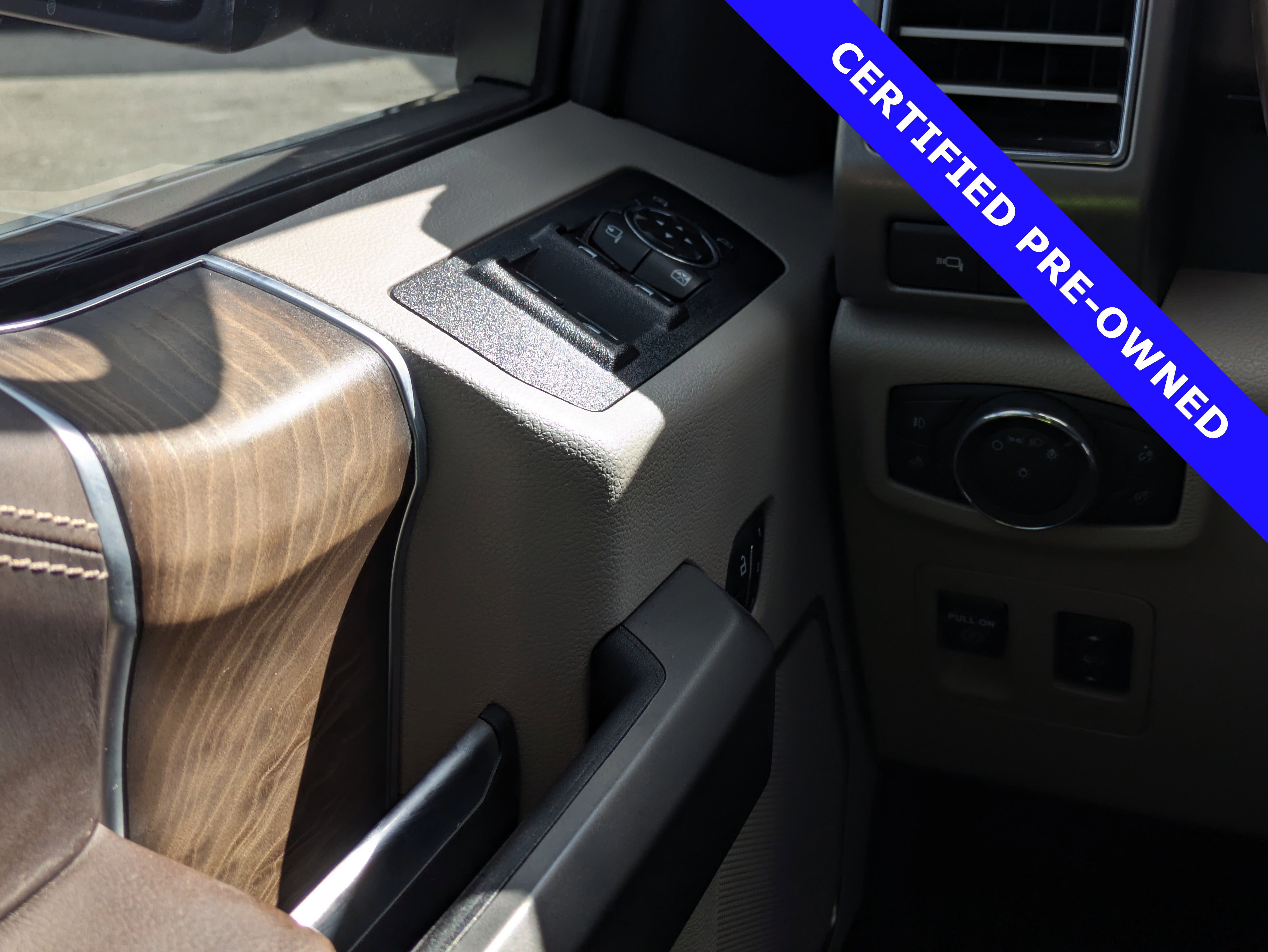 Certified 2020 Ford F150 Limited w/ Trailer Tow Package image 29