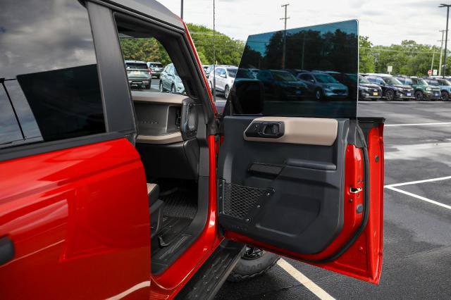 Certified 2024 Ford Bronco Wildtrak AWD/4WD image 28