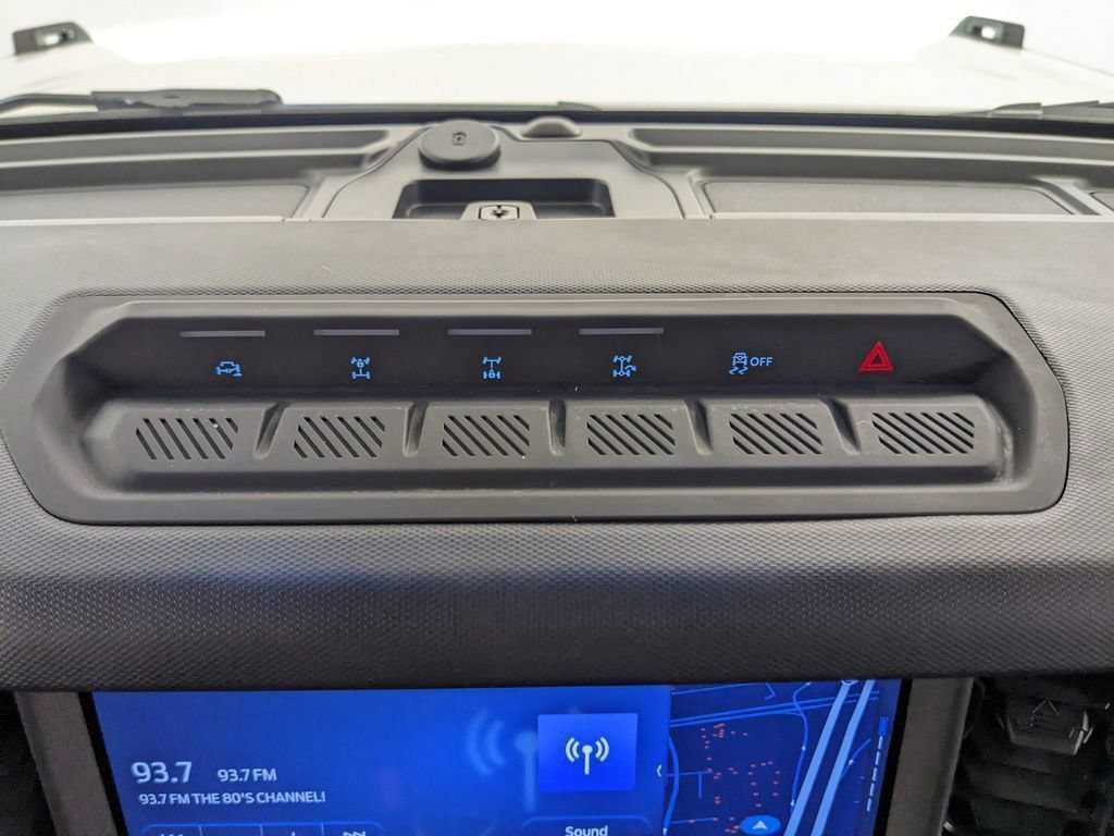 Certified 2025 Ford Bronco Badlands AWD/4WD image 9