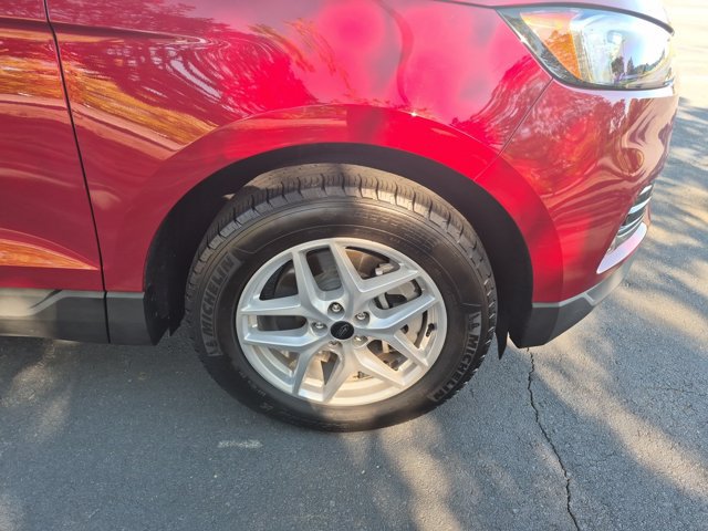 Certified 2024 Ford Edge SEL w/ Convenience Package AWD/4WD image 11