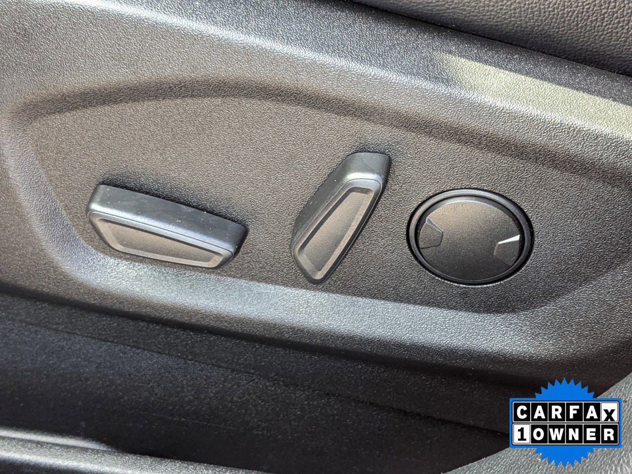 Certified 2023 Ford Edge ST image 22