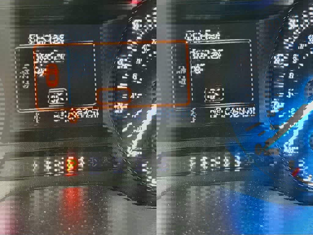 Certified 2019 Ford Edge SE FWD image 23