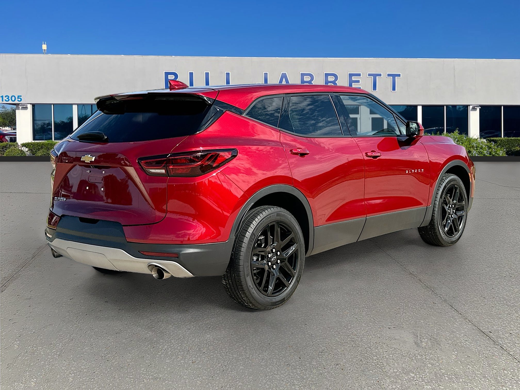 Used 2023 Chevrolet Blazer LT FWD image 7