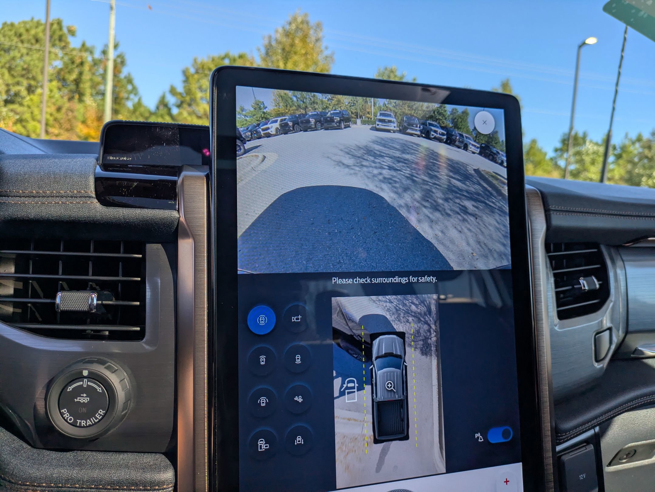 Certified 2024 Ford F150 Lightning Lariat image 27