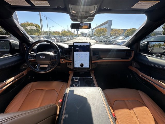 Certified 2022 Ford Expedition Max Platinum image 11