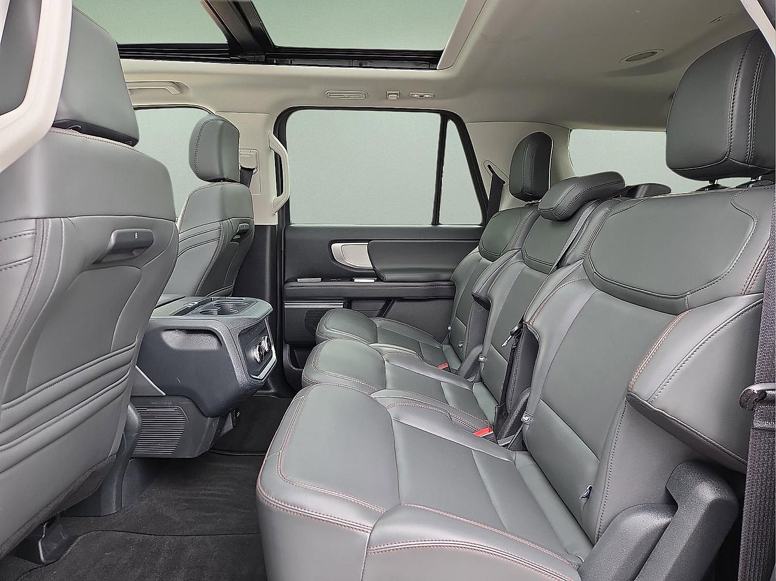 Certified 2025 Ford Expedition Max Active AWD/4WD image 11