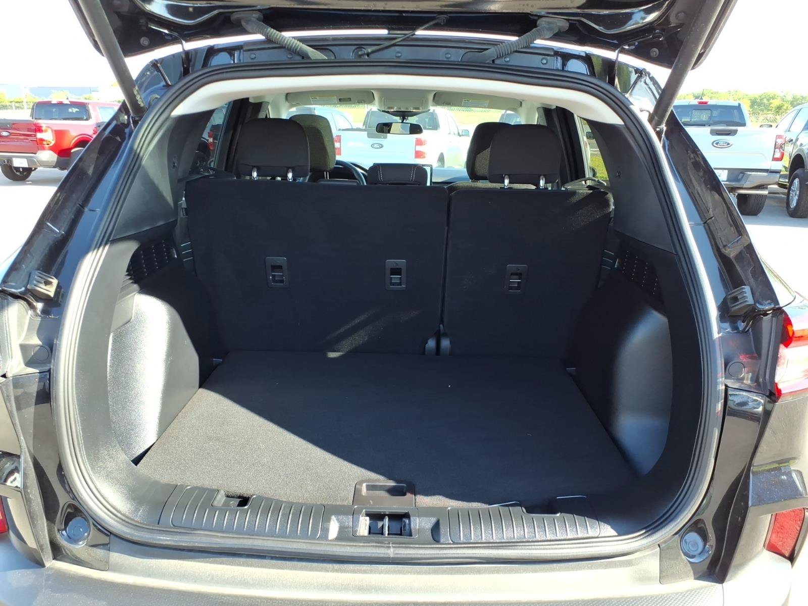 Certified 2025 Ford Escape Active w/ Tech Pack #1 FWD image 10
