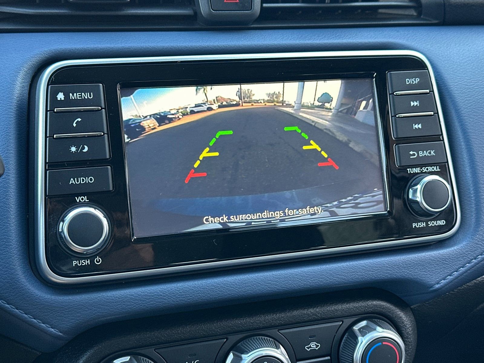 Used 2023 Nissan Versa SV image 17