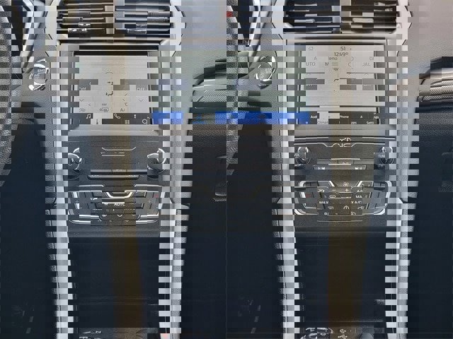 Certified 2020 Ford Fusion SE image 26