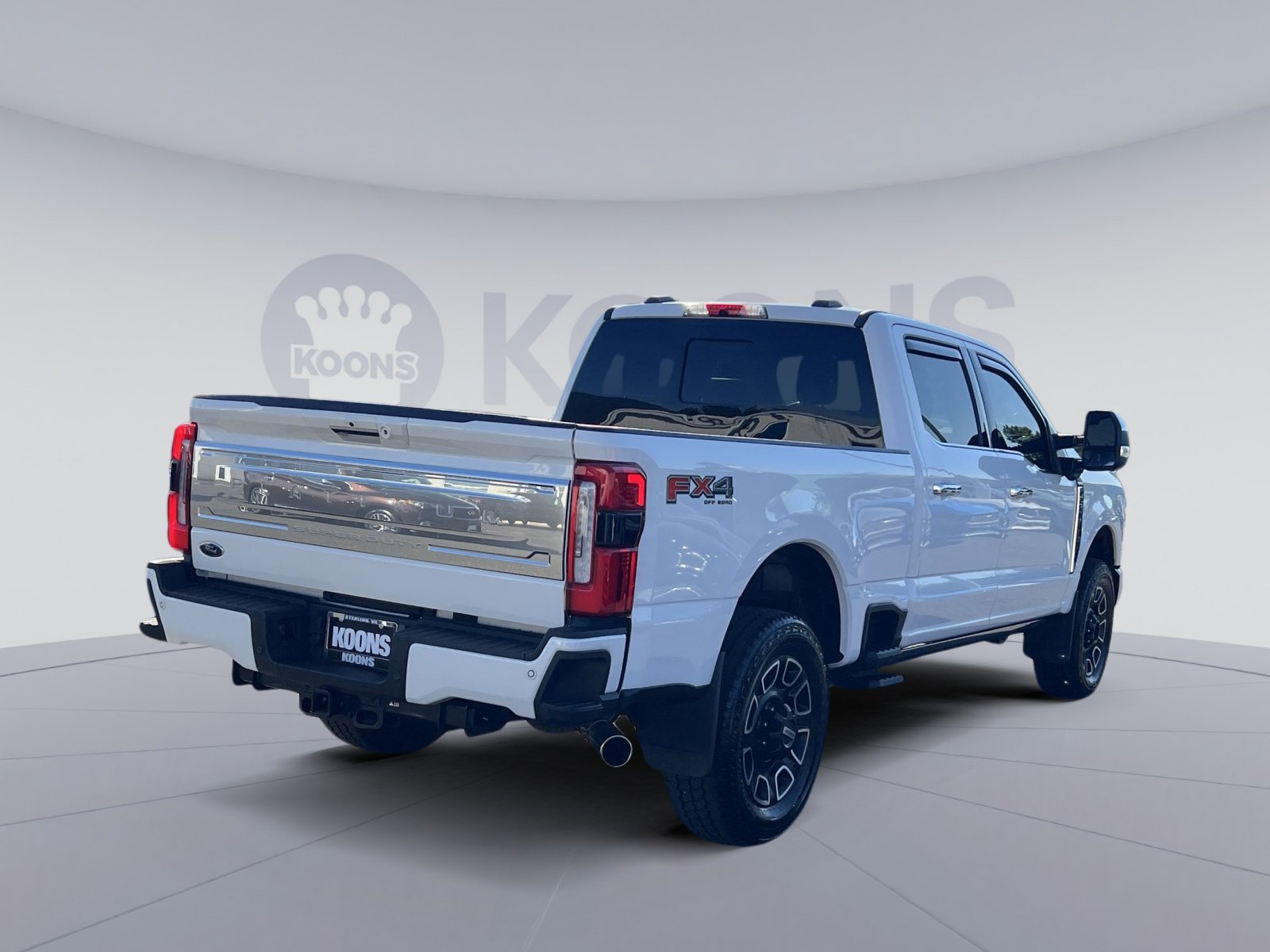 Certified 2024 Ford F250 Platinum w/ FX4 Off-Road Package AWD/4WD image 16