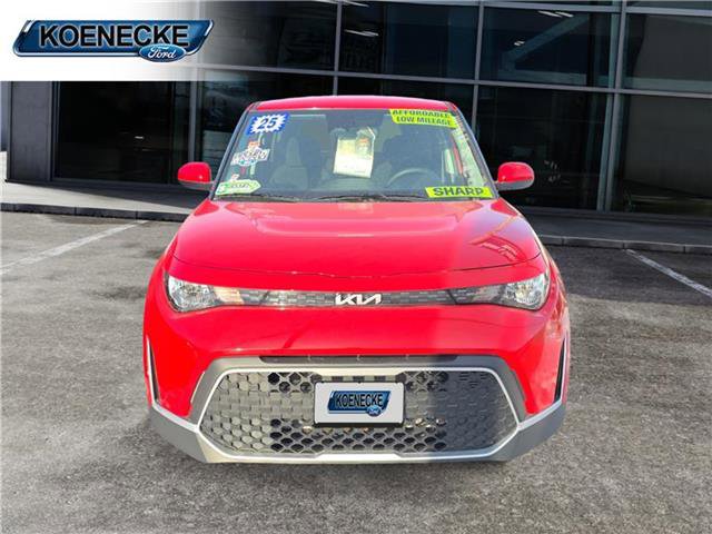 Used 2025 Kia Soul LX image 8