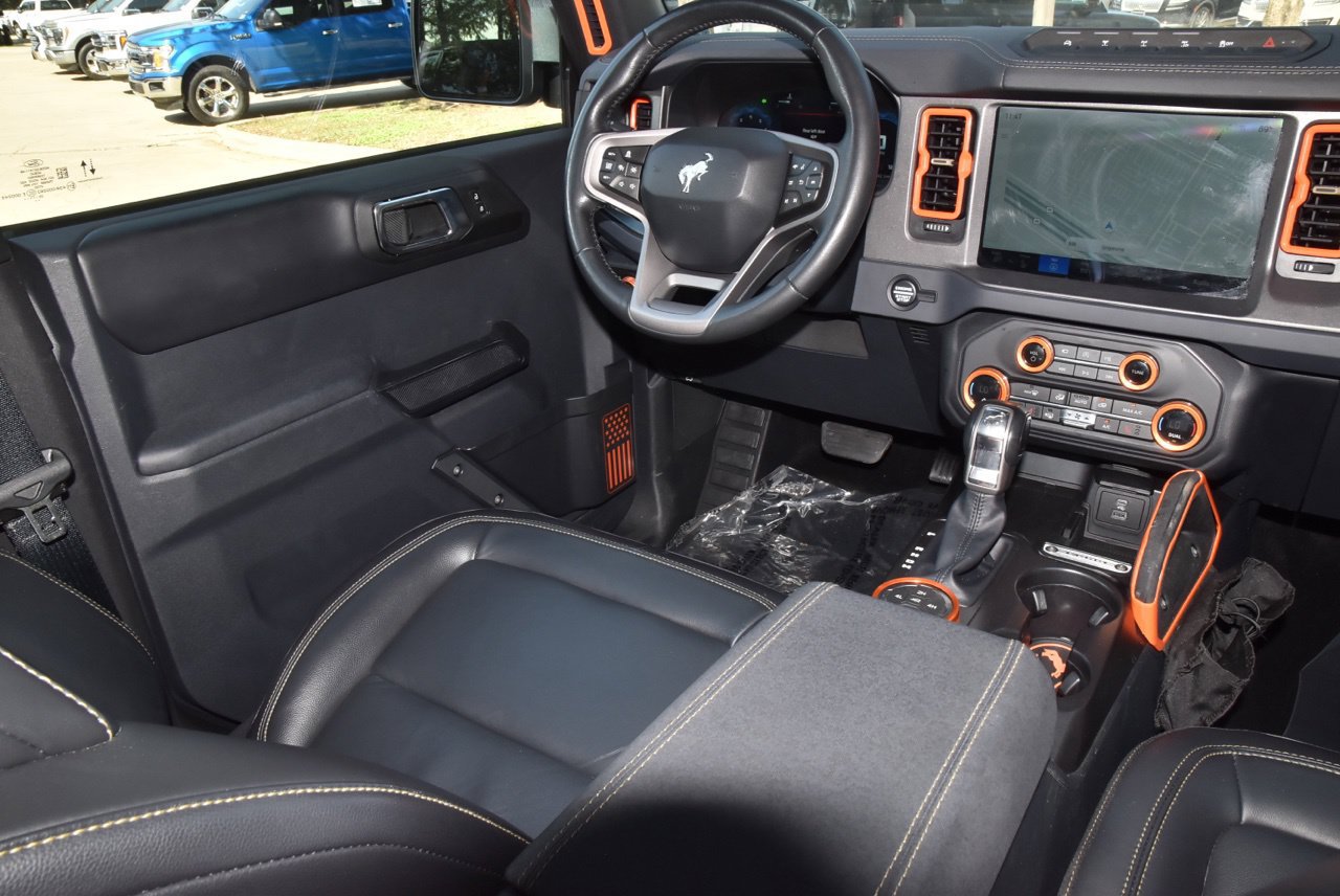 Certified 2025 Ford Bronco Badlands AWD/4WD image 15