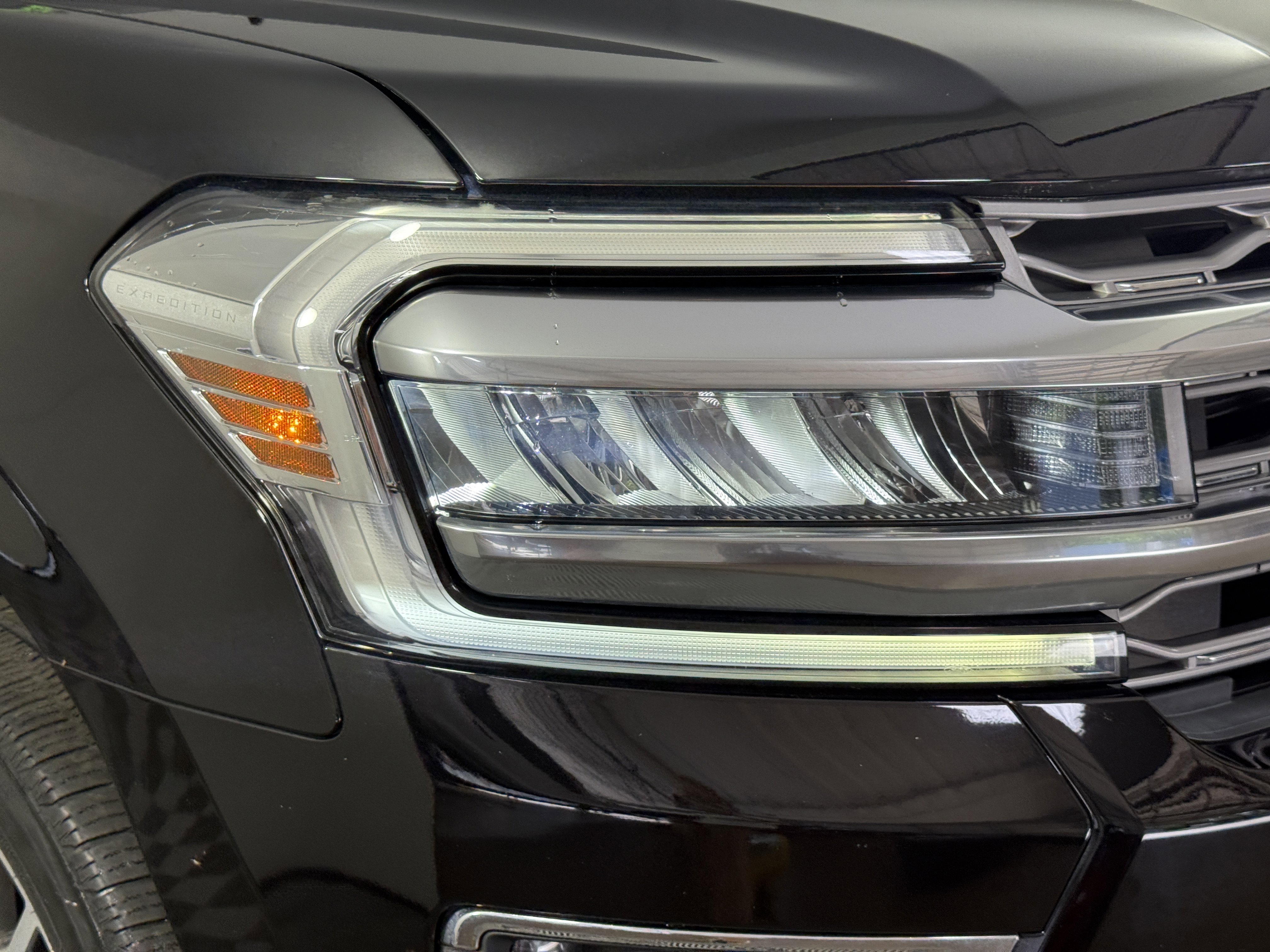 Certified 2022 Ford Expedition Max Platinum AWD/4WD image 12