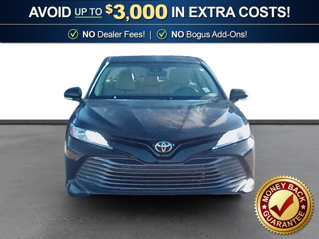 Used 2018 Toyota Camry XLE FWD image 11
