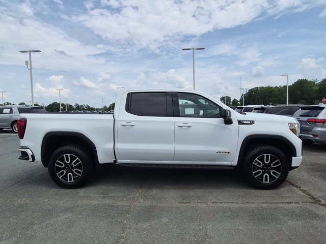 Used 2021 GMC Sierra 1500 AT4 w/ Technology Package AWD/4WD image 3