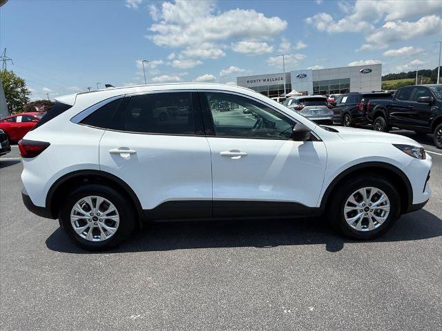 Certified 2024 Ford Escape Active w/ Tech Pack #1 AWD/4WD image 8