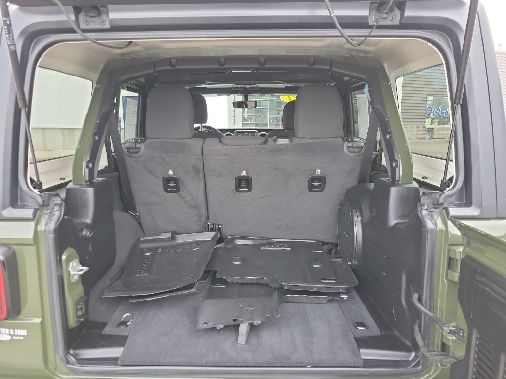 Used 2021 Jeep Wrangler Unlimited Sport AWD/4WD image 7