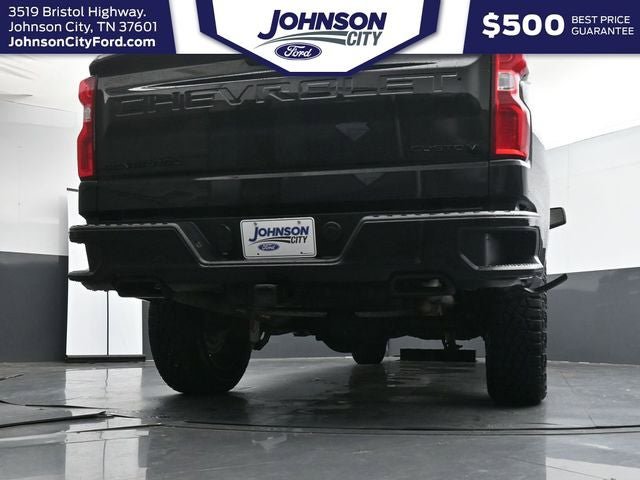 Used 2021 Chevrolet Silverado 1500 Custom Trail Boss w/ Midnight Edition AWD/4WD image 33