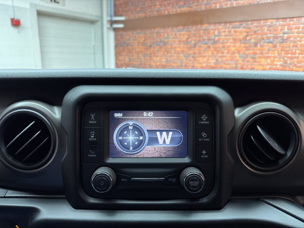 Used 2021 Jeep Wrangler Willys AWD/4WD image 20