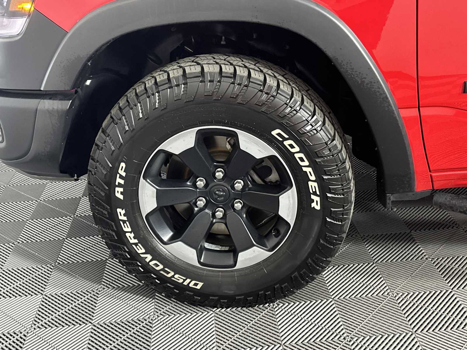Used 2020 RAM 1500 Rebel w/ Rebel Level 1 Equipment Group AWD/4WD image 11
