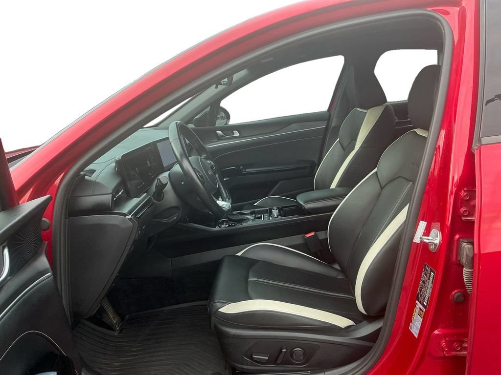Used 2025 Kia K5 GT-Line w/ GT-Line Premium Package FWD image 14
