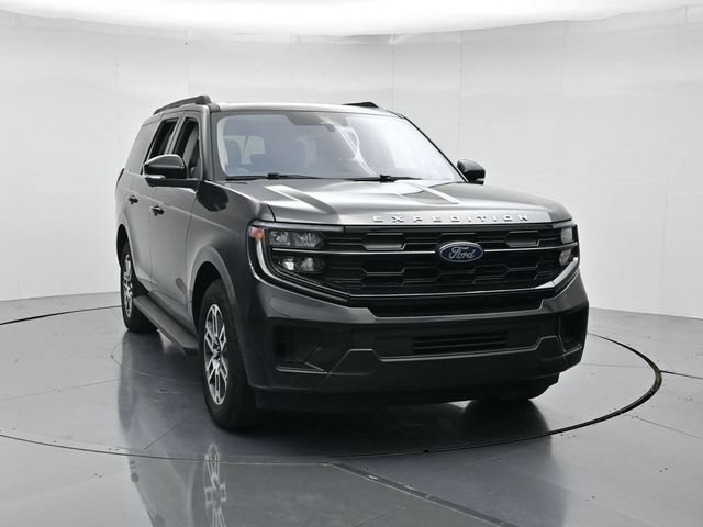 Certified 2025 Ford Expedition Active AWD/4WD image 4
