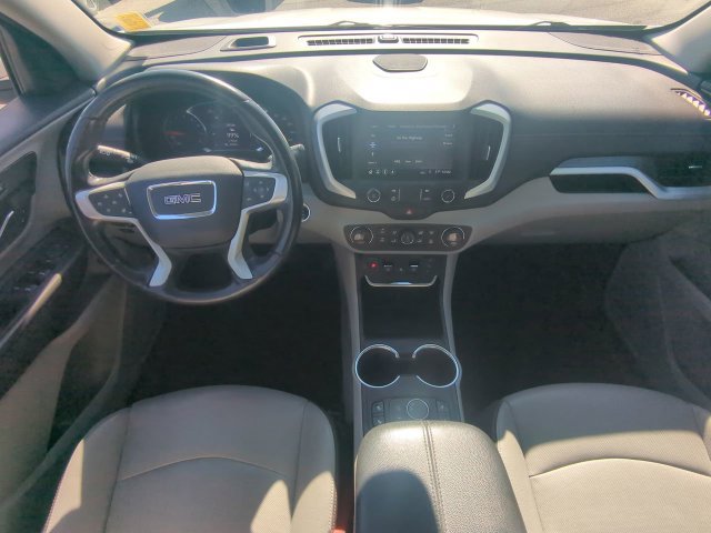 Used 2020 GMC Terrain SLT w/ Preferred Package FWD image 16