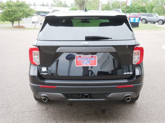 Certified 2023 Ford Explorer XLT w/ Equipment Group 202A AWD/4WD image 6
