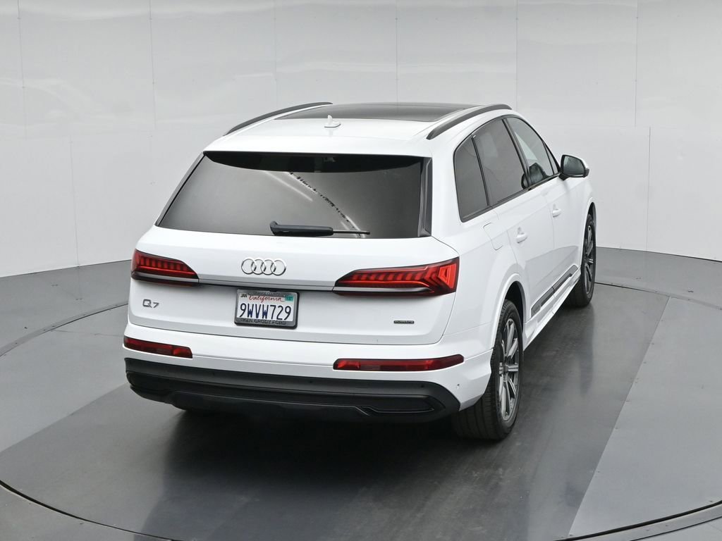 Used 2022 Audi Q7 2.0T Premium Plus w/ Premium Plus Package AWD/4WD image 41