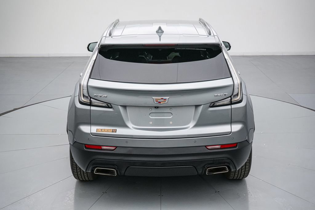 Used 2023 Cadillac XT4 Sport image 4