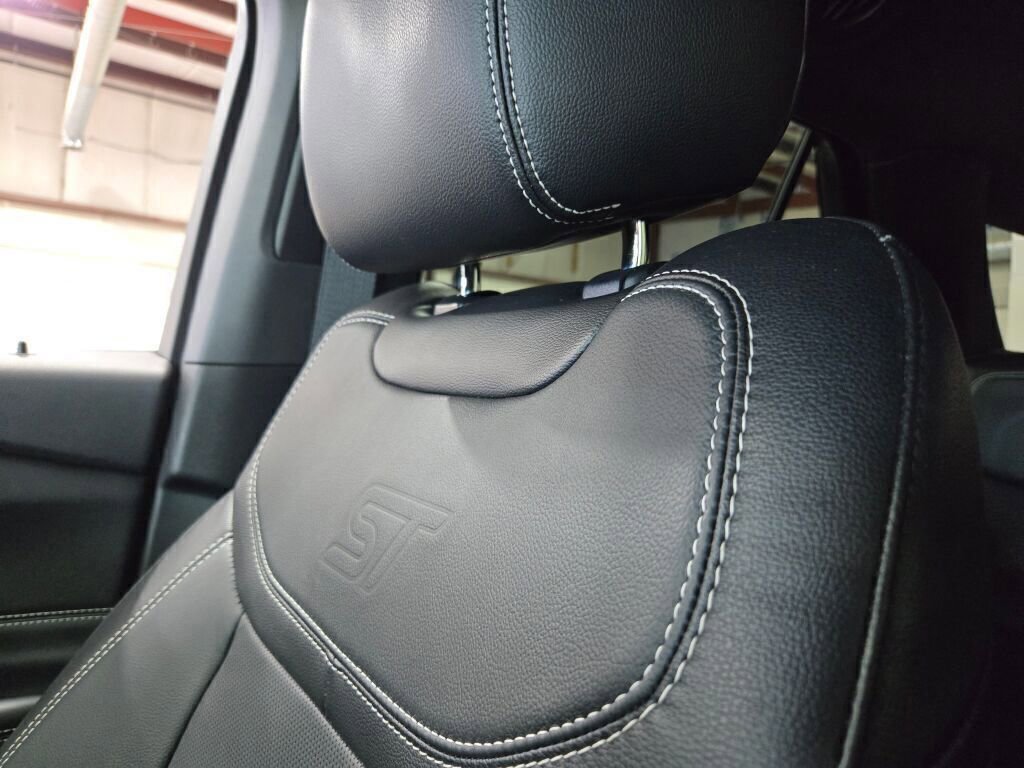 Certified 2022 Ford Explorer ST w/ Equipment Group 401A image 36