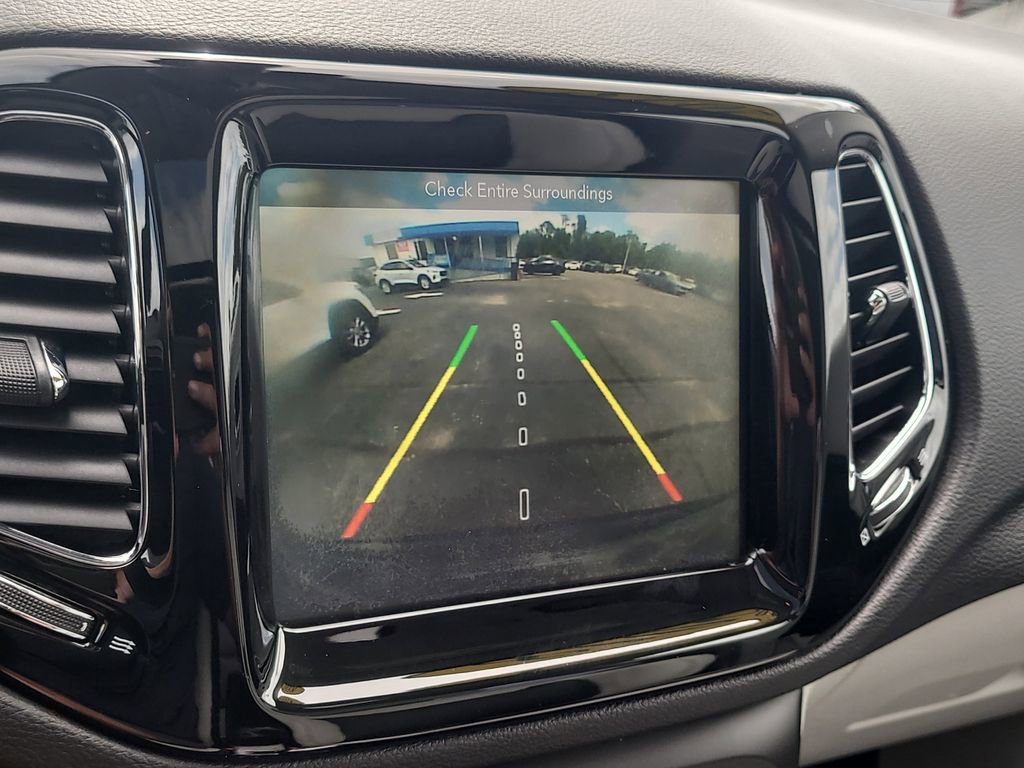 Used 2018 Jeep Compass Limited w/ Navigation Group image 24