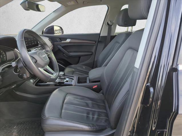 Used 2021 Audi Q5 Premium Plus w/ Premium Plus Package image 13