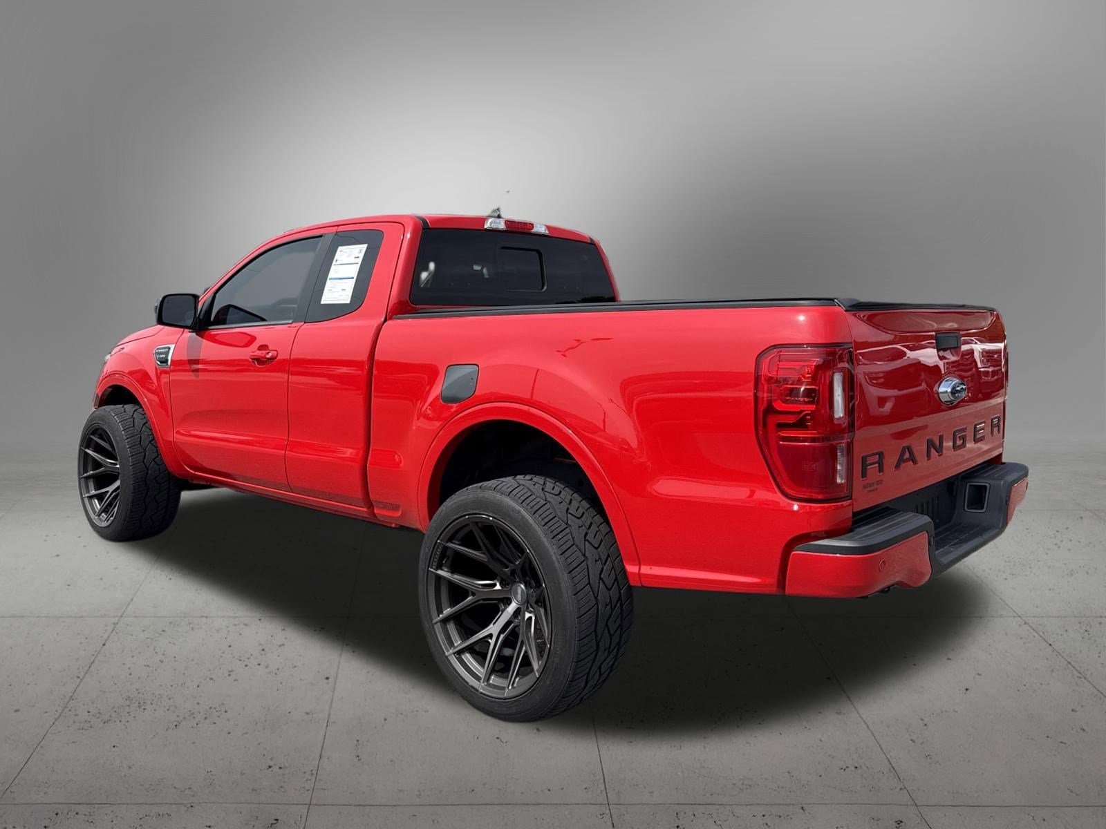 Certified 2022 Ford Ranger Lariat RWD image 3