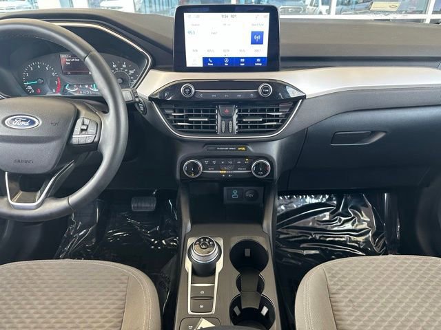 Certified 2022 Ford Escape SE w/ SE Sport Appearance Package image 14