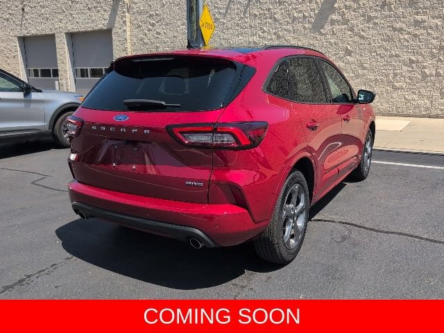 Certified 2024 Ford Escape ST-Line w/ Tech Pack #1 AWD/4WD image 8