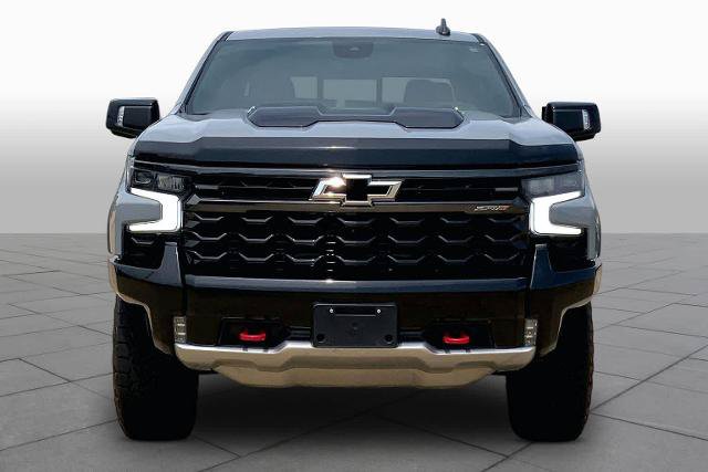 Used 2024 Chevrolet Silverado 1500 ZR2 w/ Technology Package AWD/4WD image 4