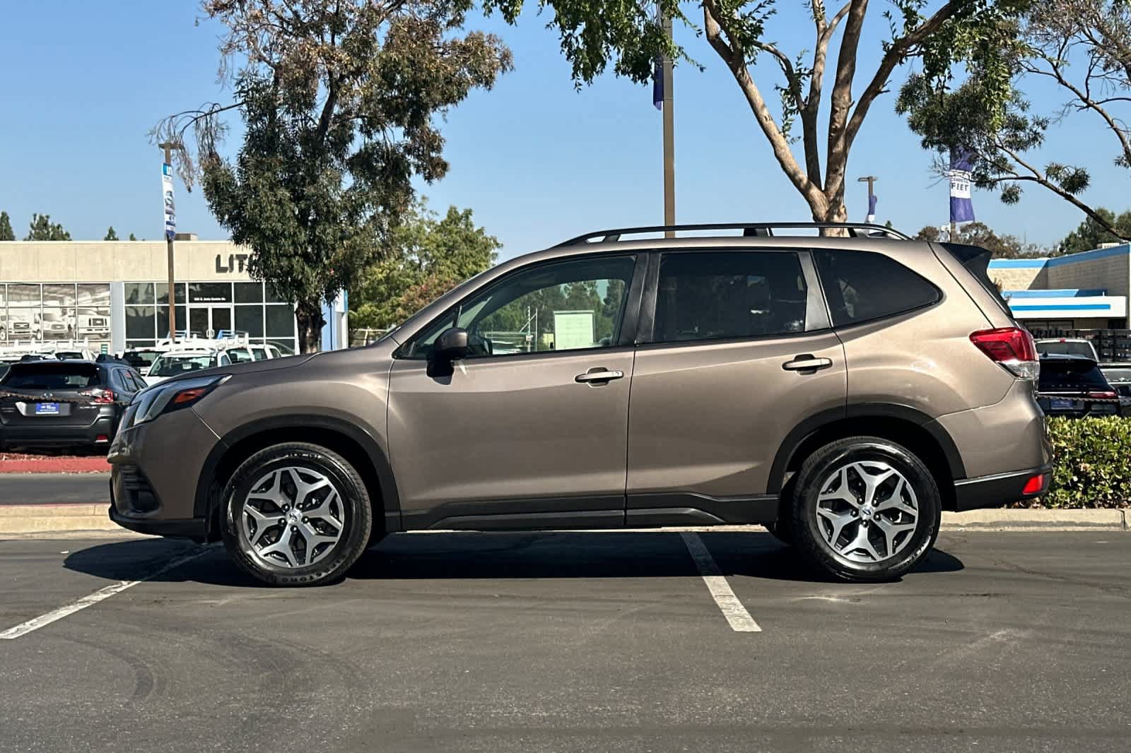 Used 2024 Subaru Forester Premium AWD/4WD image 6