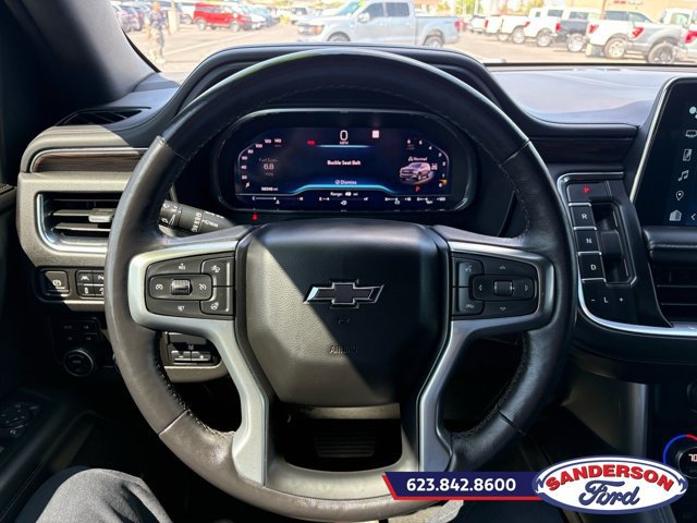 Used 2022 Chevrolet Suburban Z71 w/ Z71 Off-Road Package AWD/4WD image 13