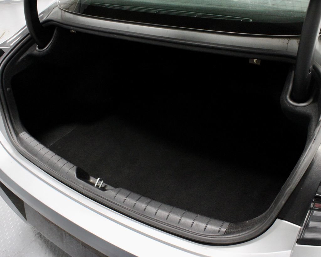 Used 2025 Hyundai Sonata SEL FWD image 14